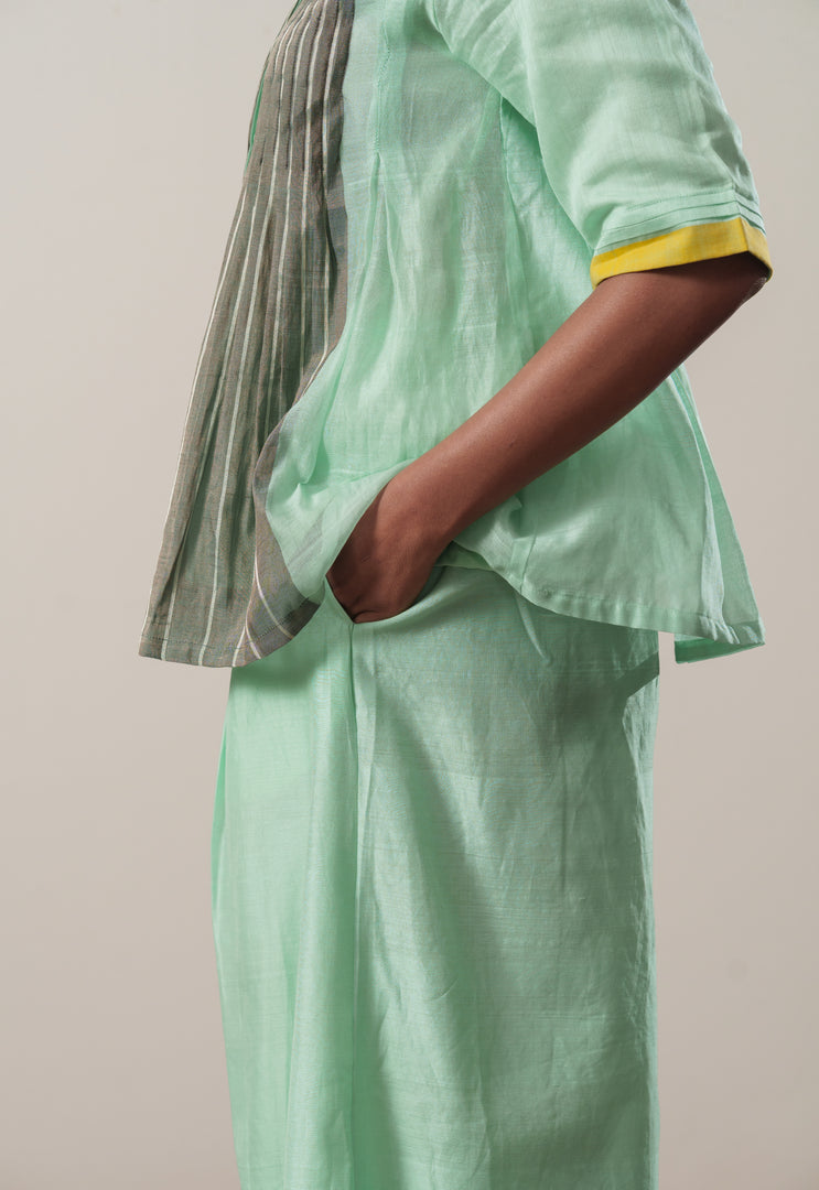Meg Nilaya Set