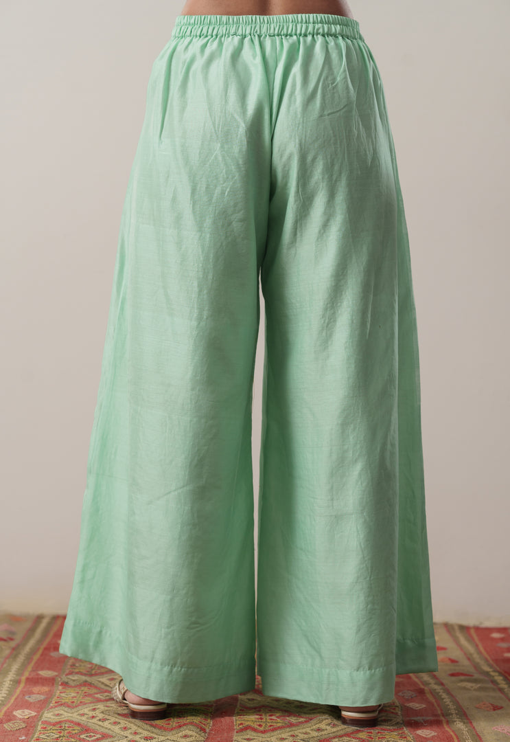 Meg Nilaya Set