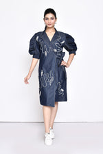 Load image into Gallery viewer, DENIM TIE-UP DRESS
