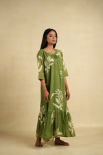 Load image into Gallery viewer, Enchanted Garden Dress
